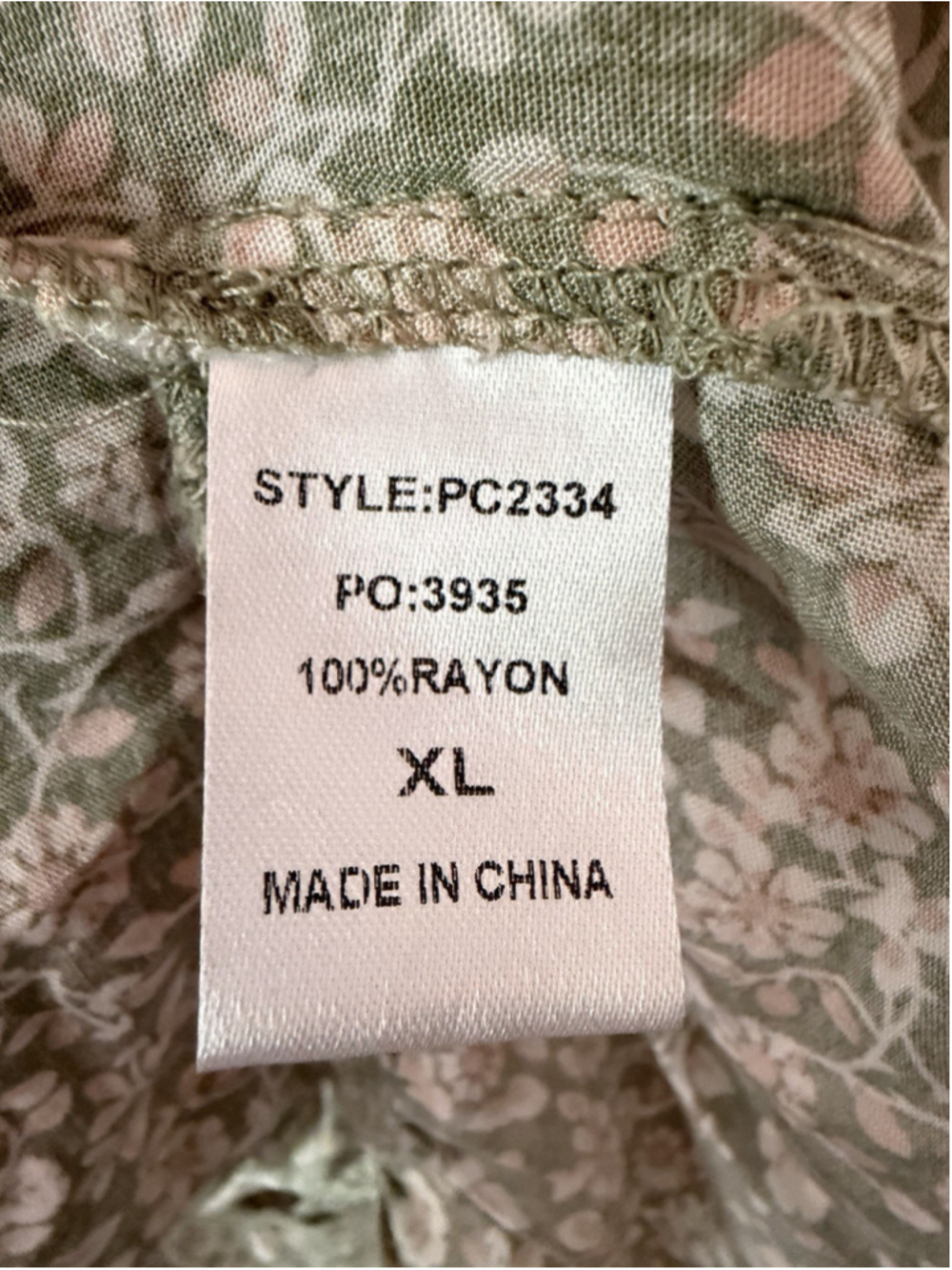 🇺🇸 GiGiO Plus XL Sage Green Floral Boho Tunic Top Rayon V-Neck Tiered Blouse - Picture 4 of 4